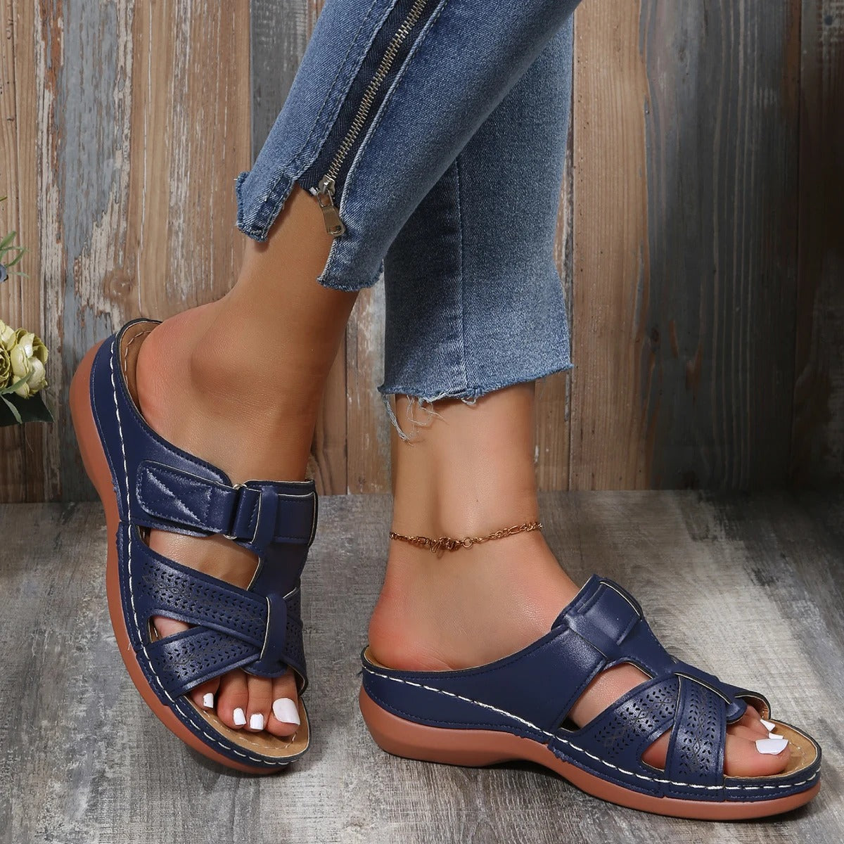 Vintage Style Comfortable Wedge Sandals