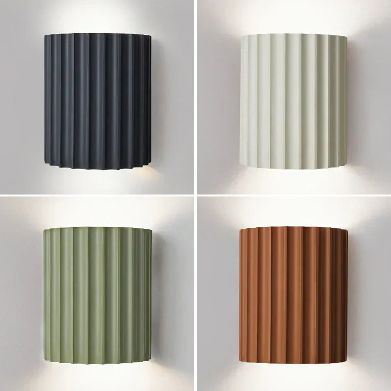 Simple LED Wall Sconce – Warm Ambient Up Down Lighting