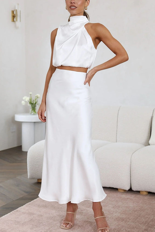 Chic Halter Neck Swimsuit Set