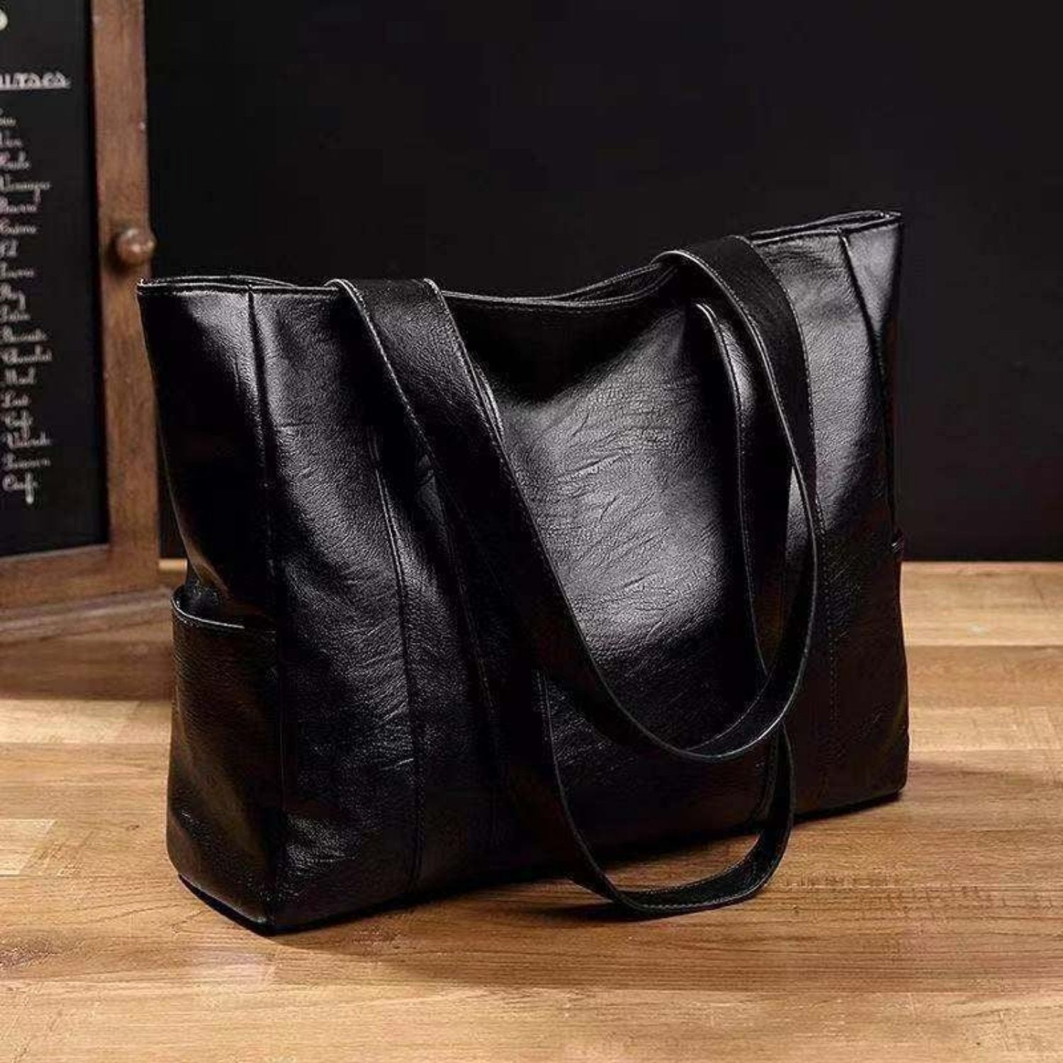 Large Capacity Women's Genuine Leather Handbag - Luxivelle