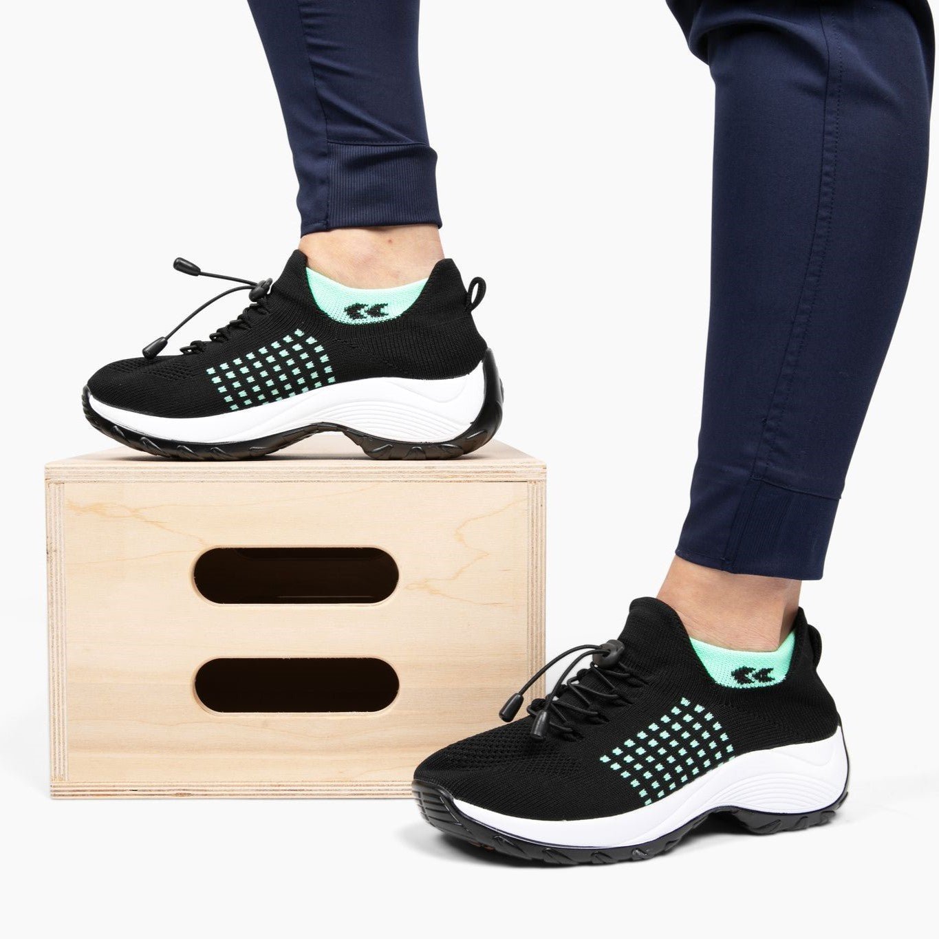Women's Non - Slip Ortho Cushion Healthcare Shoes - Lexians