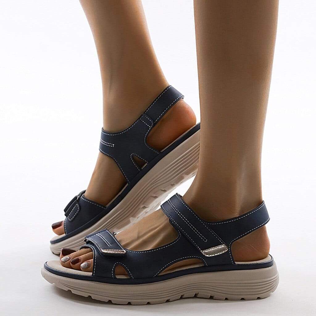 https://cdn.shopify.com/s/files/1/0741/0774/8619/files/womens-orthotic-sandals-for-bunions-407384.jpg?v=1725278911