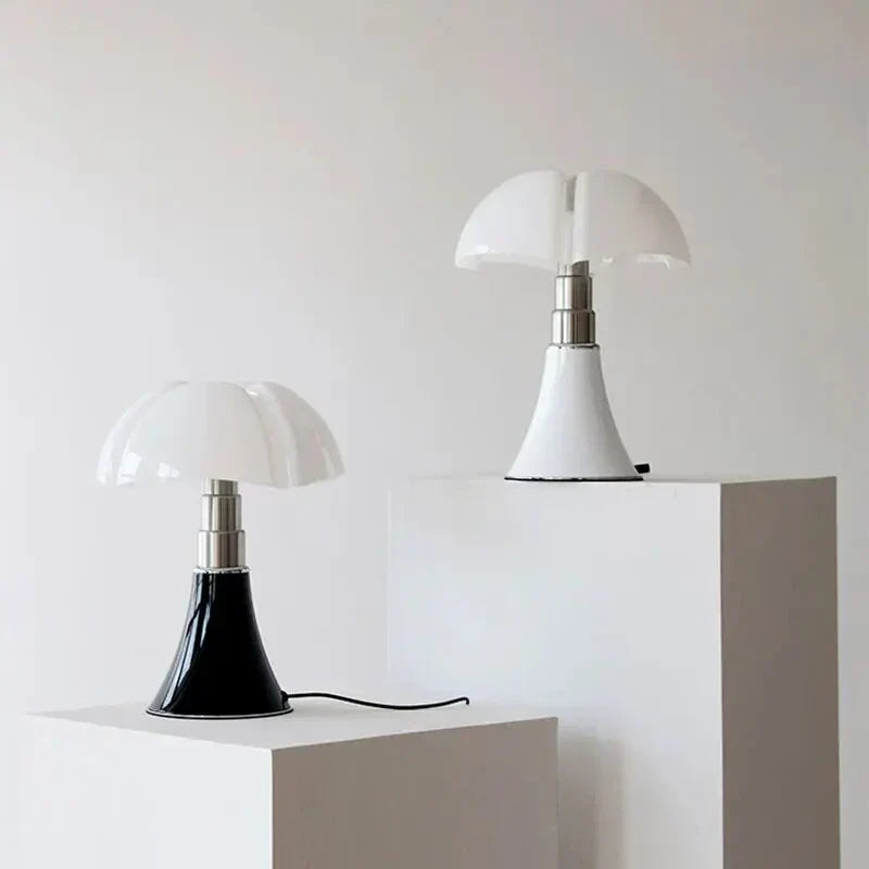 Elegant Flower Table Lamp - Luxivelle